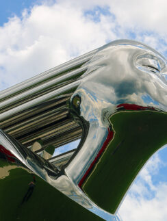 a statue of a woman's face