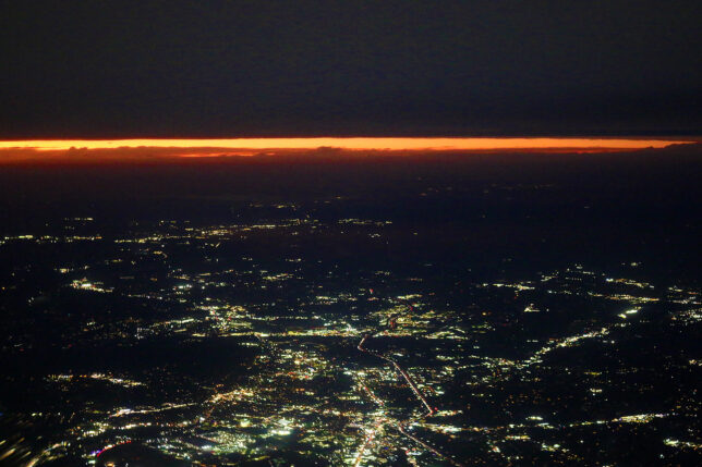 a city lights at night