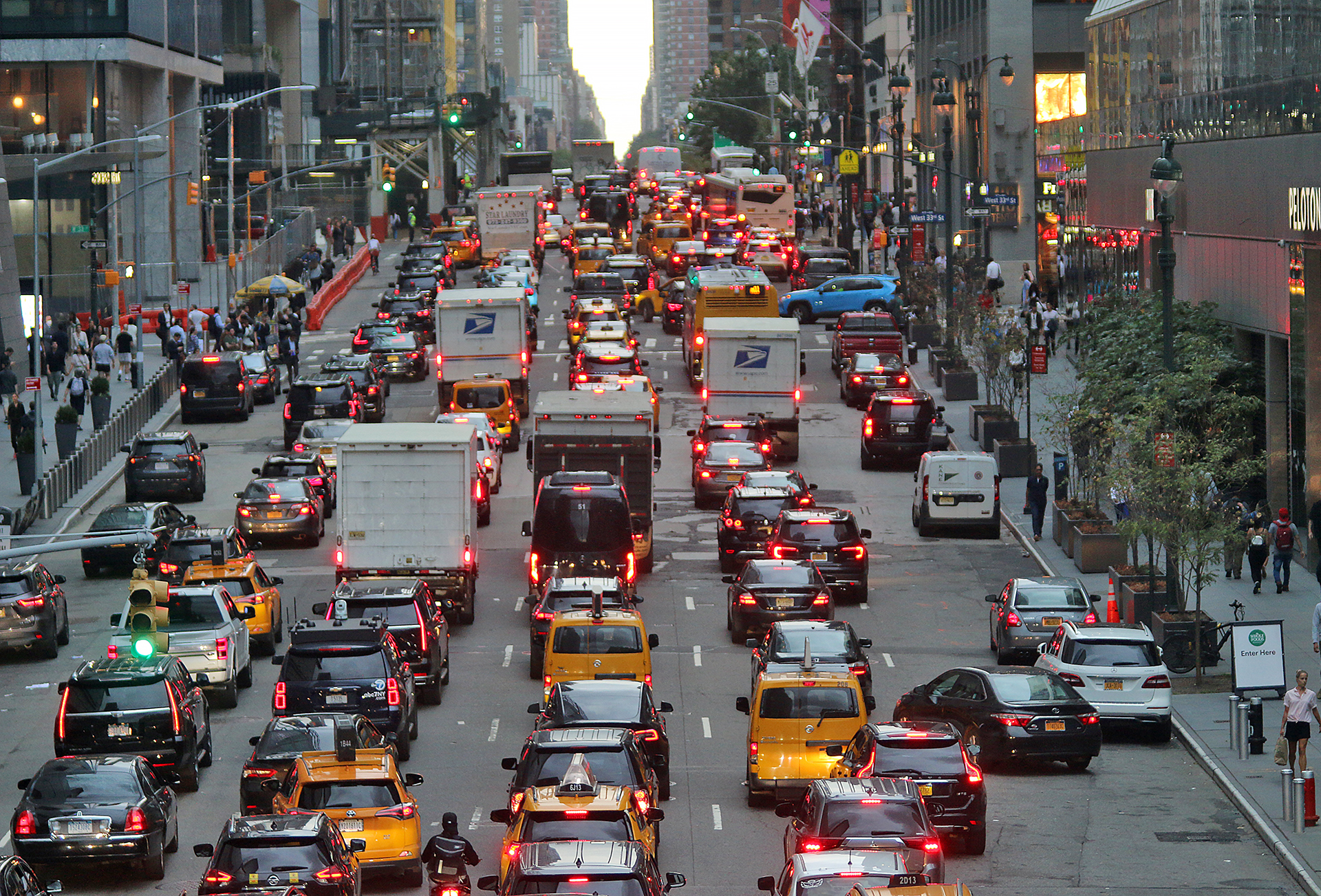 a traffic jam in a city