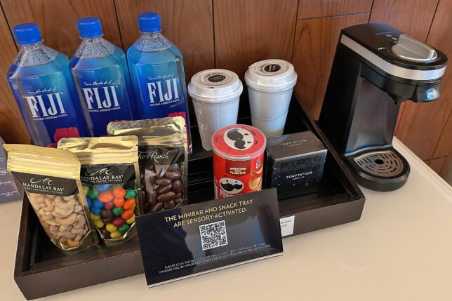 a coffee machine and coffee cups