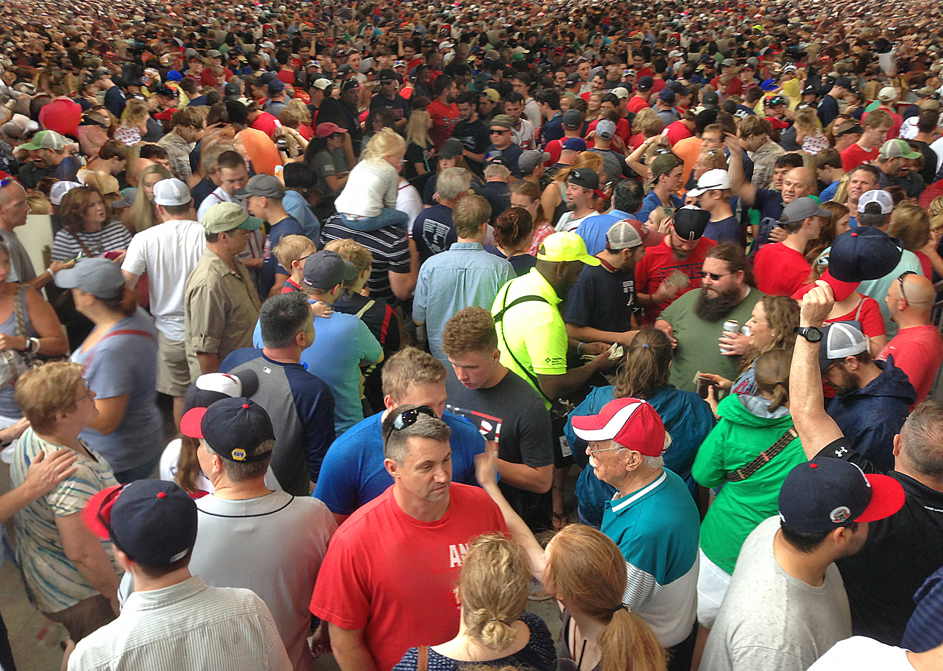 a large crowd of people