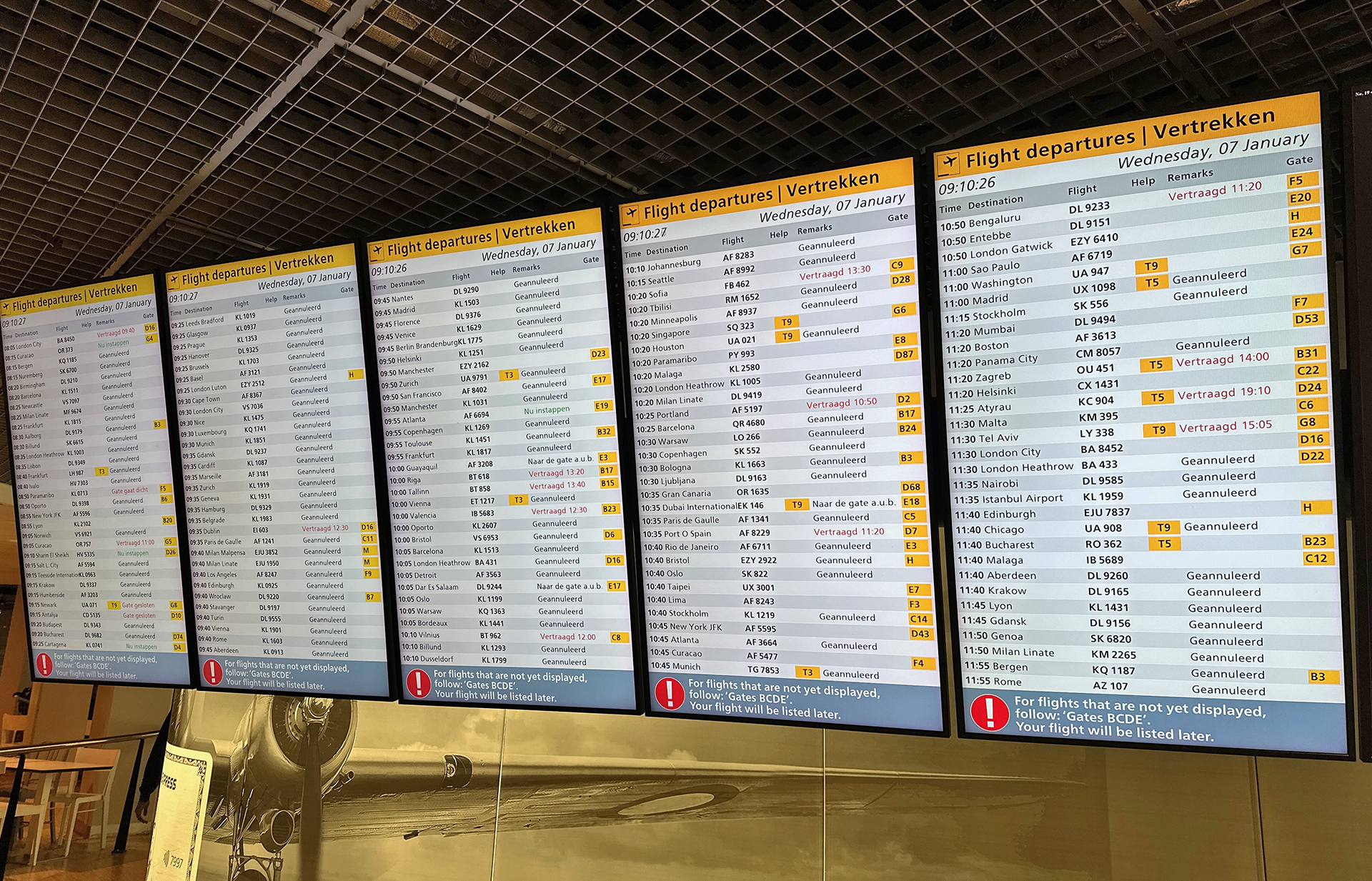 a screens with text on it